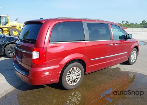 2013 Chrysler Town & Country Touring-L из США, поврежденный, VIN 2C4RC1CG7DR646841